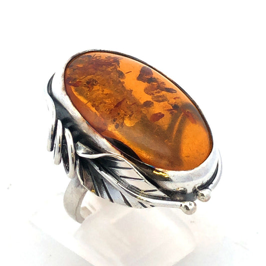 Vintage 925 Sterling Silver Oval Amber Vine Detail Statement Ring