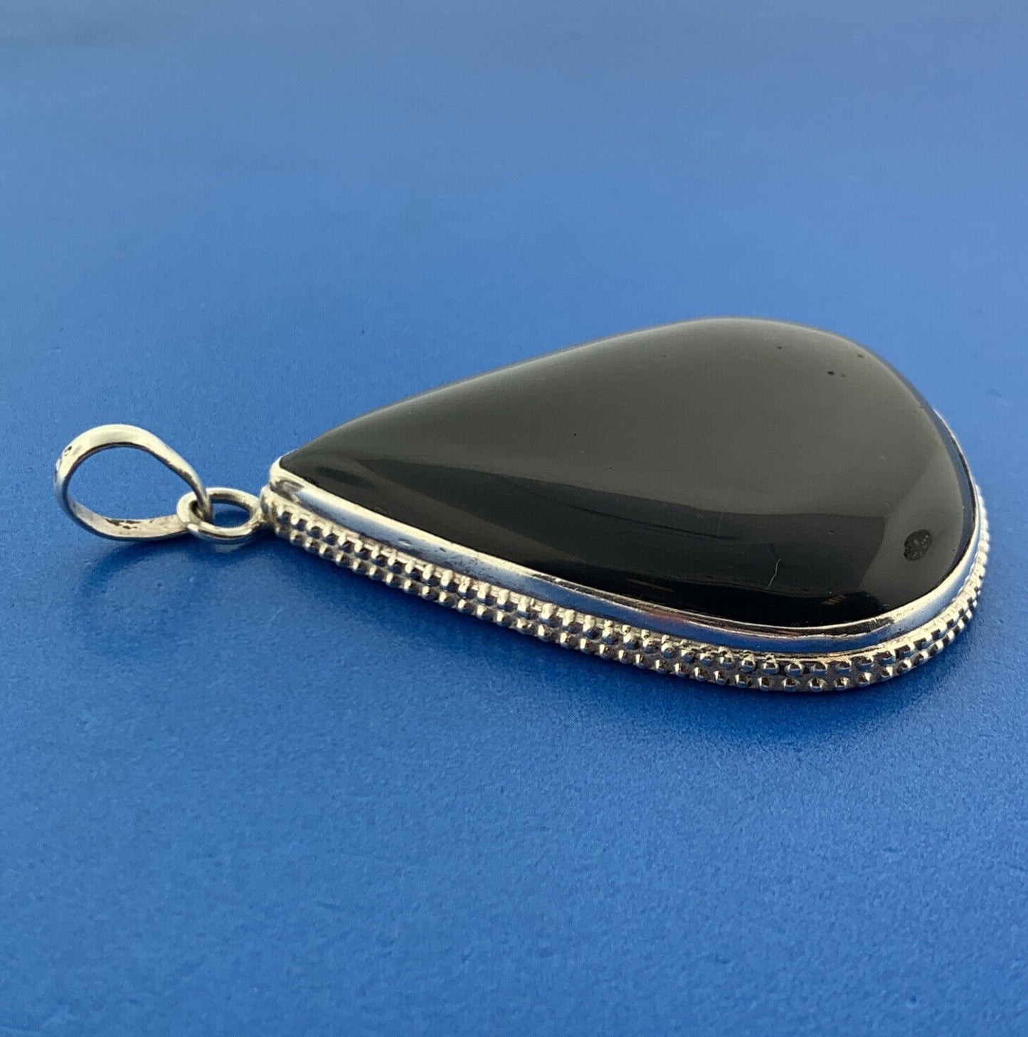 Stunning Sterling Silver 925 Cabochon Wide Onyx Teardrop Dangle Pendant