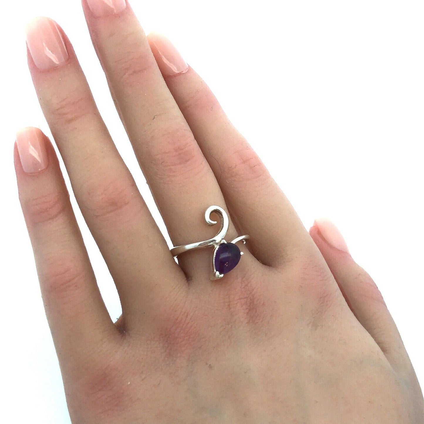 Sophia Fiori 925 Sterling Silver Natural Amethyst Cabochon Modernist Bypass Ring