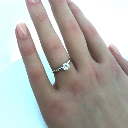 Designer 14K White Gold Round Diamond Solitaire Size 6.75 Engagement Ring