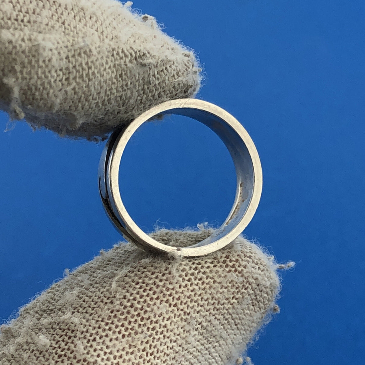 Native American Signed Sterling Silver 925 Wave Mountain Pictorial Band Ring