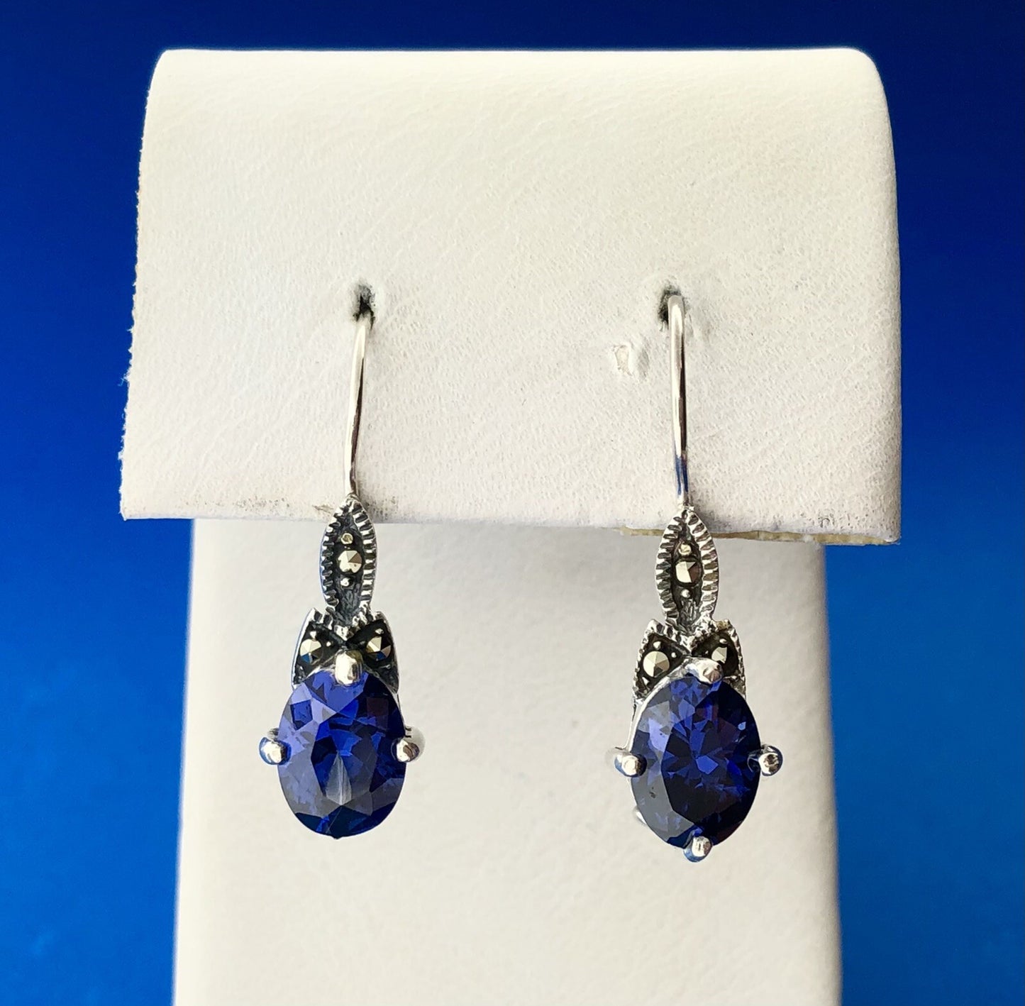 Designer CN Sterling Silver 925 Iolite Matching Necklace and Earring Set