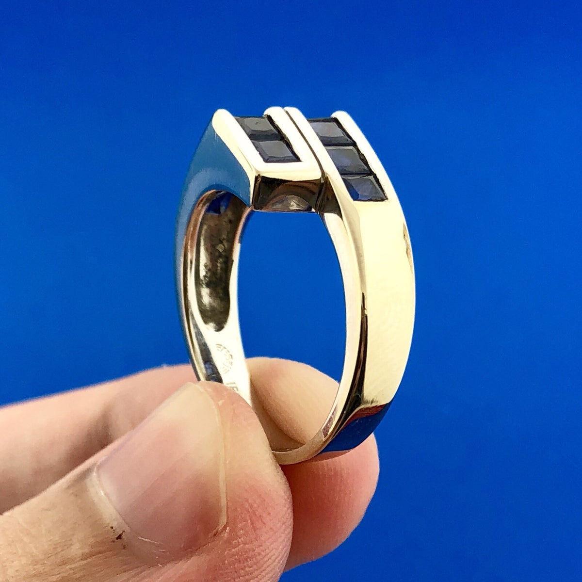 Modernist 18k White Gold Sapphire September Anniversary Birthday Abstract Ring