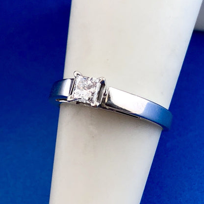 Vintage 14K White Gold Princess Diamond Solitaire Engagement Promise Ring