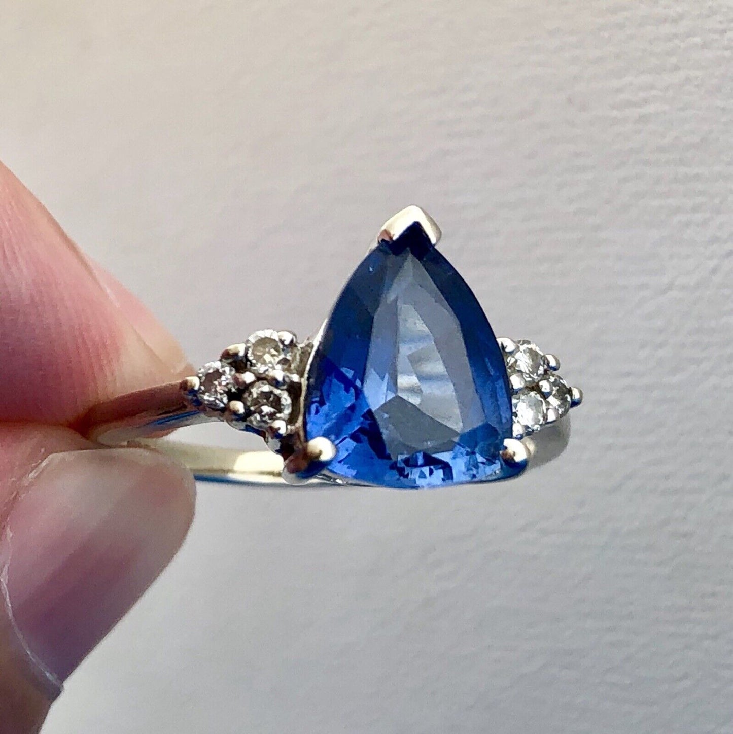 10K White Gold Blue Sapphire Diamond Engagement Anniversary Cocktail Ring