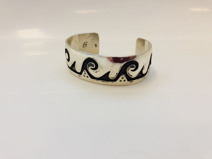 Vintage Native American Sterling Silver Overlay Wave Storyteller Cuff Bracelet