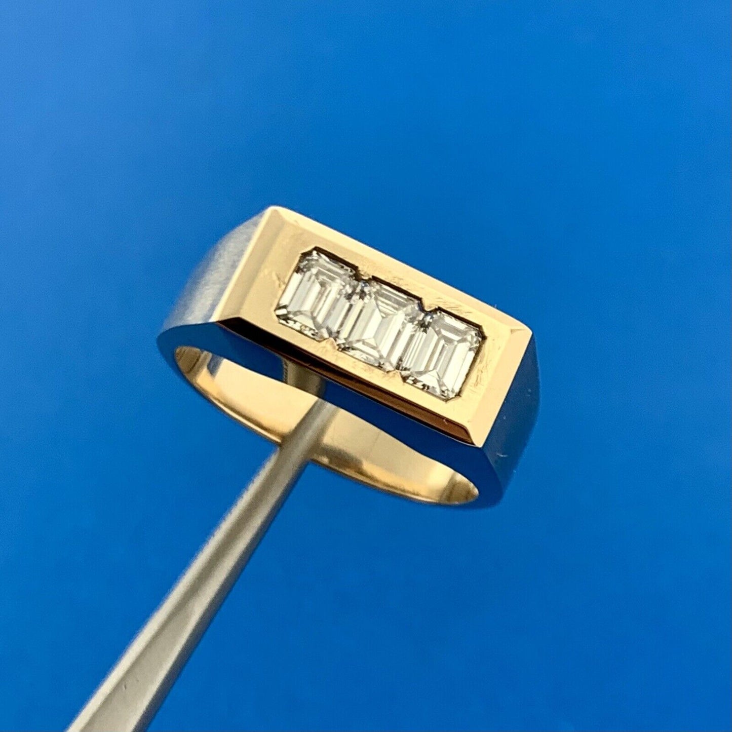 Gorgeous 14k Yellow Gold Radiant Cut Diamond Triple Set Channel Ring Size 9.5