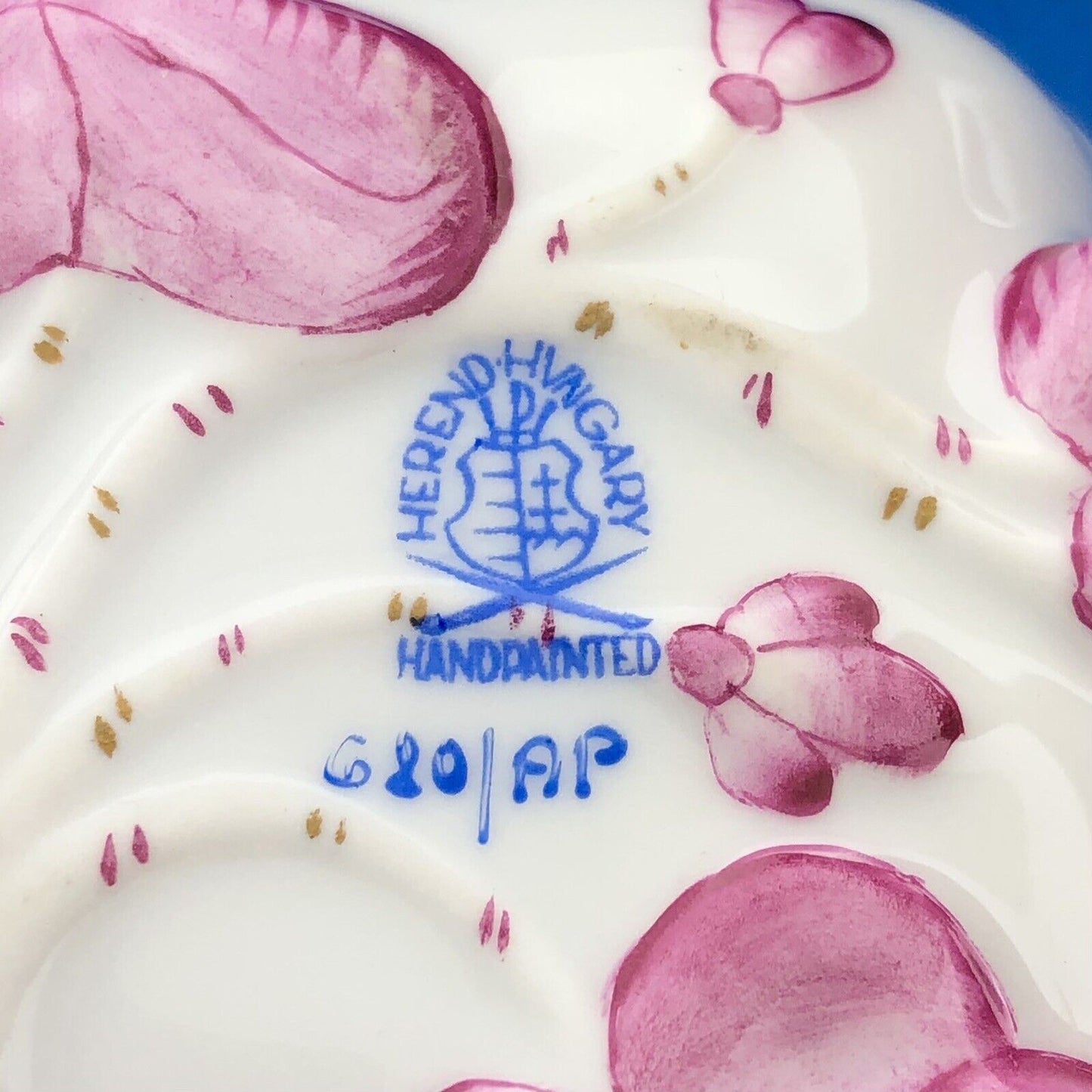 Vintage Herend Hugary Raspberry Chinese Bouquet Apponyi Deep Leaf Nappy Dish