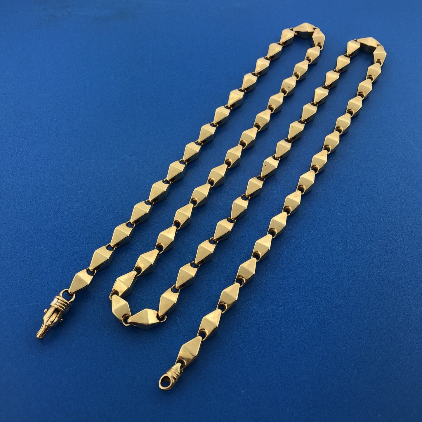 Cal 10k Yellow Gold Three-Dimensional Diamond Shaped Bead 27" Chain Necklace