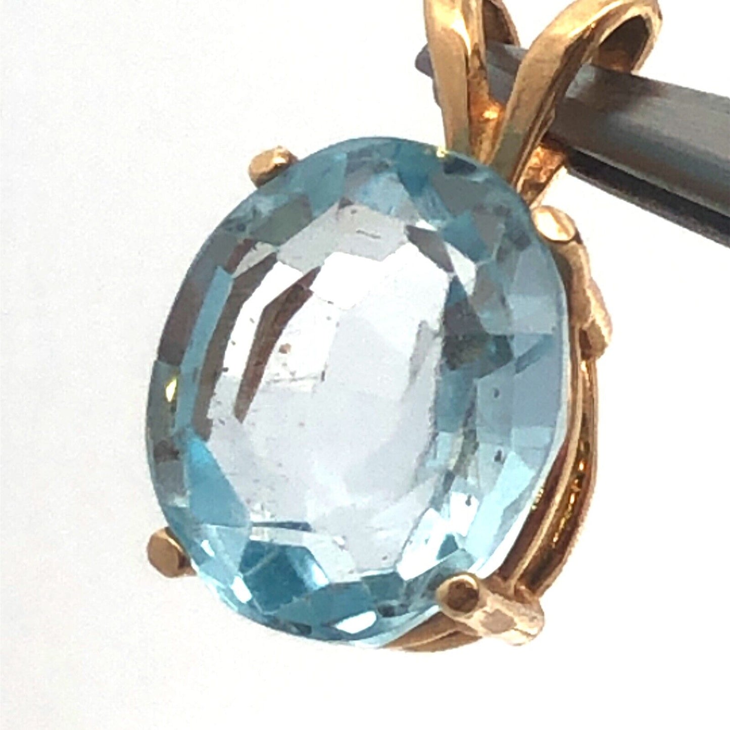 14K Yellow Gold Oval Swiss Blue Topaz Solitaire December Anniversary Pendant