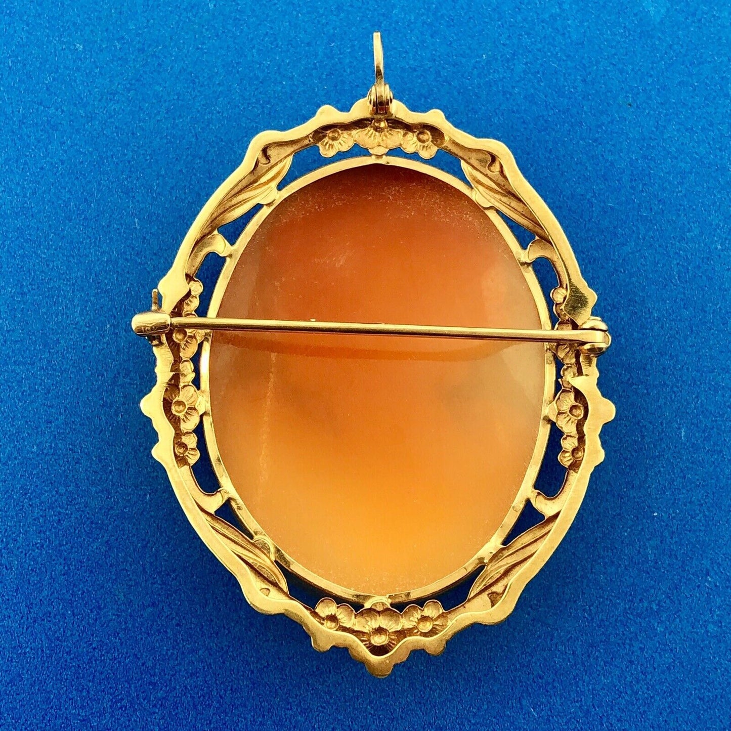 Victorian 10K Yellow Gold Oval Carved Cameo Floral Statement Brooch Pendant