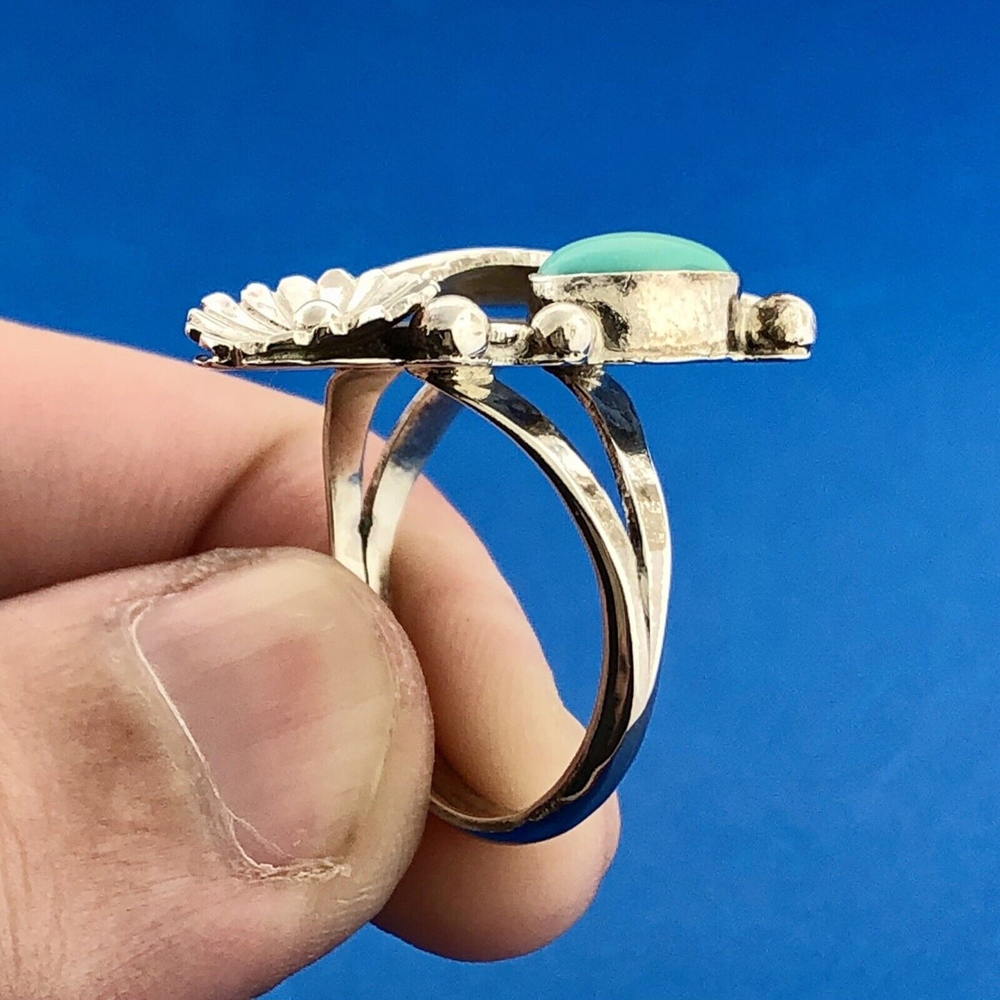 Native American Artisan Signed DG 925 Sterling Silver Turquoise Feather Ring