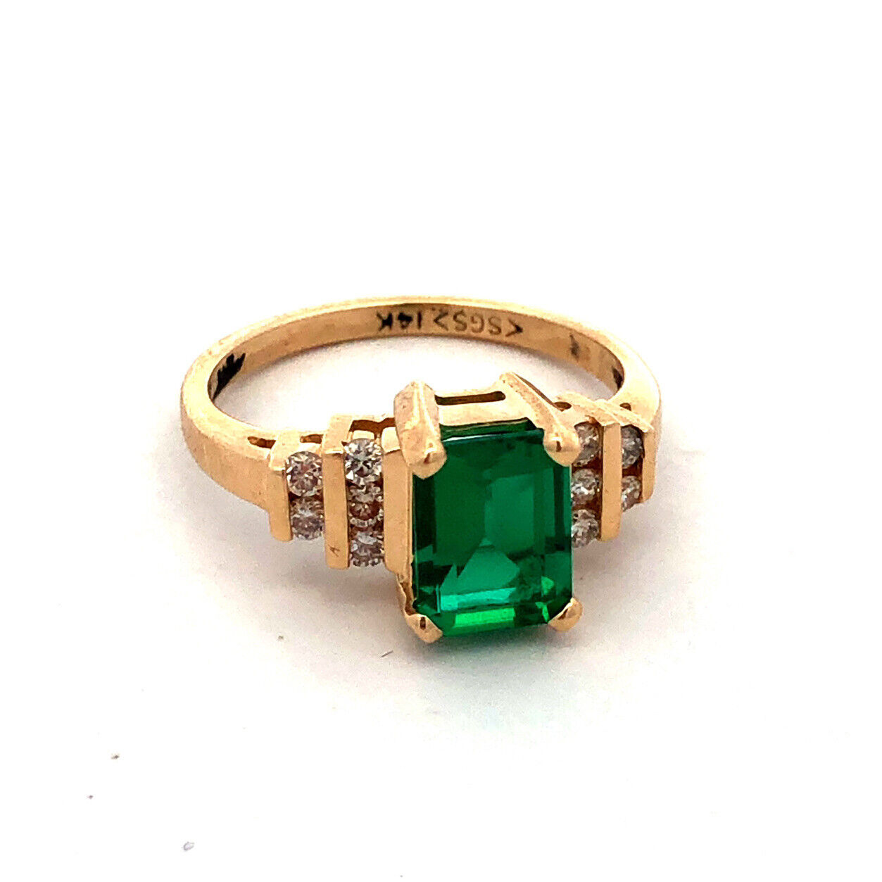 Designer SGS 14K Yellow Gold Emerald Cut Emerald Round Diamond Anniversary Ring