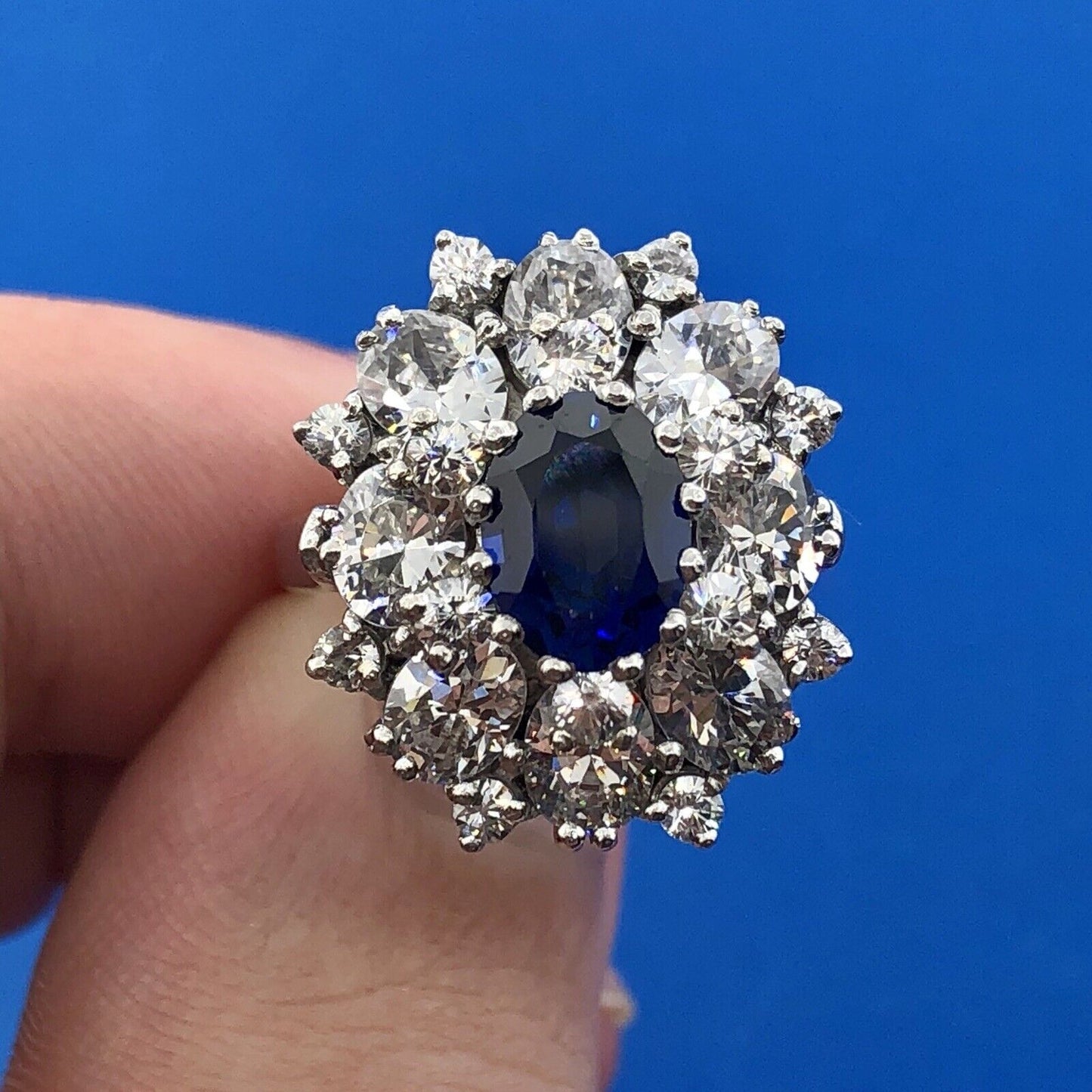 Spectacular Sterling Silver 925 Blue Sapphire CZ Oval Cluster Cocktail Ring