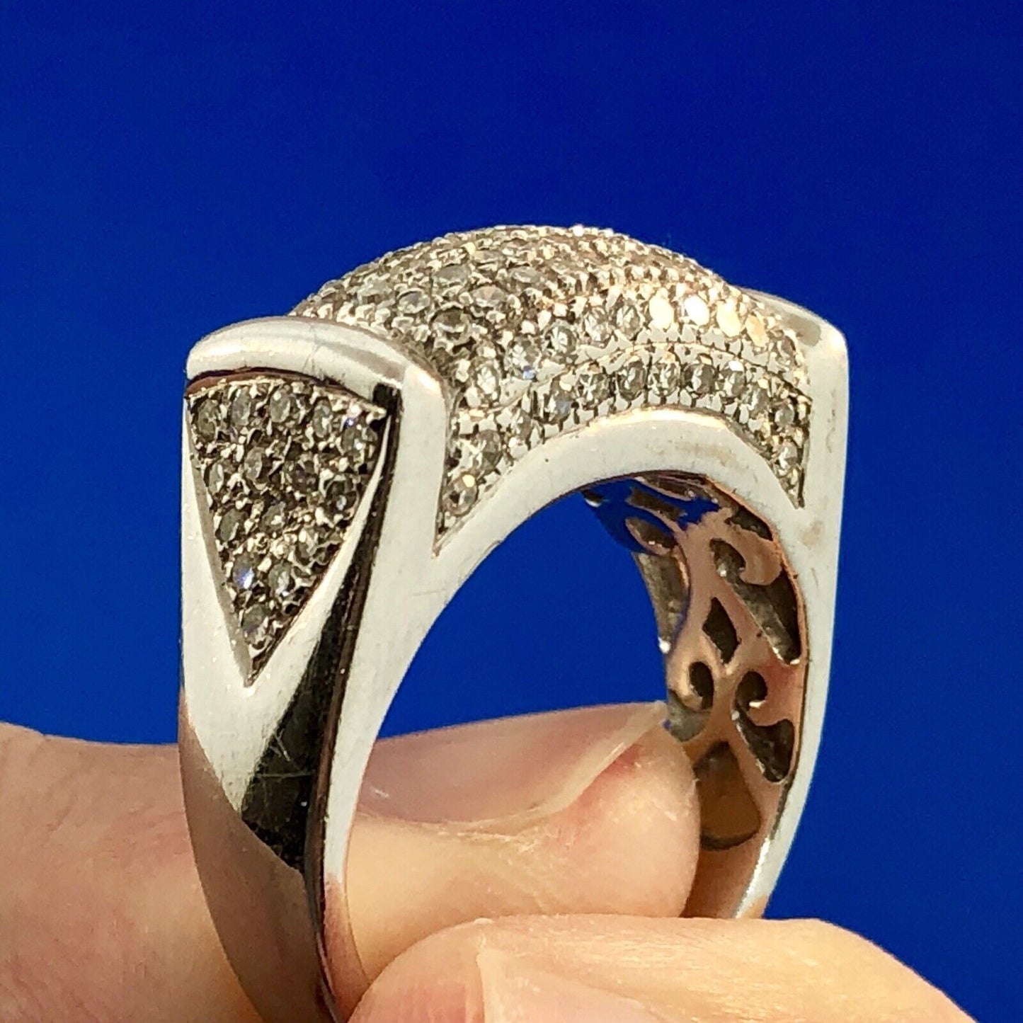 Gorgeous 14k White Gold Round Cut Diamond Unisex Pave Ring Size 7