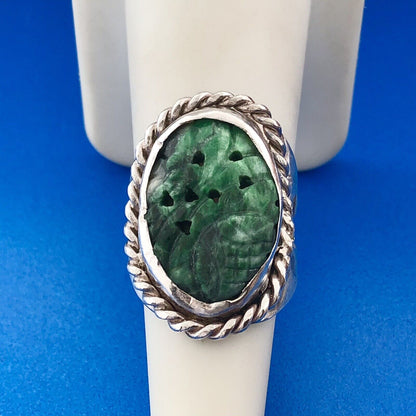Native American Artisan 925 Sterling Silver Floral Carved Malachite Finger Ring