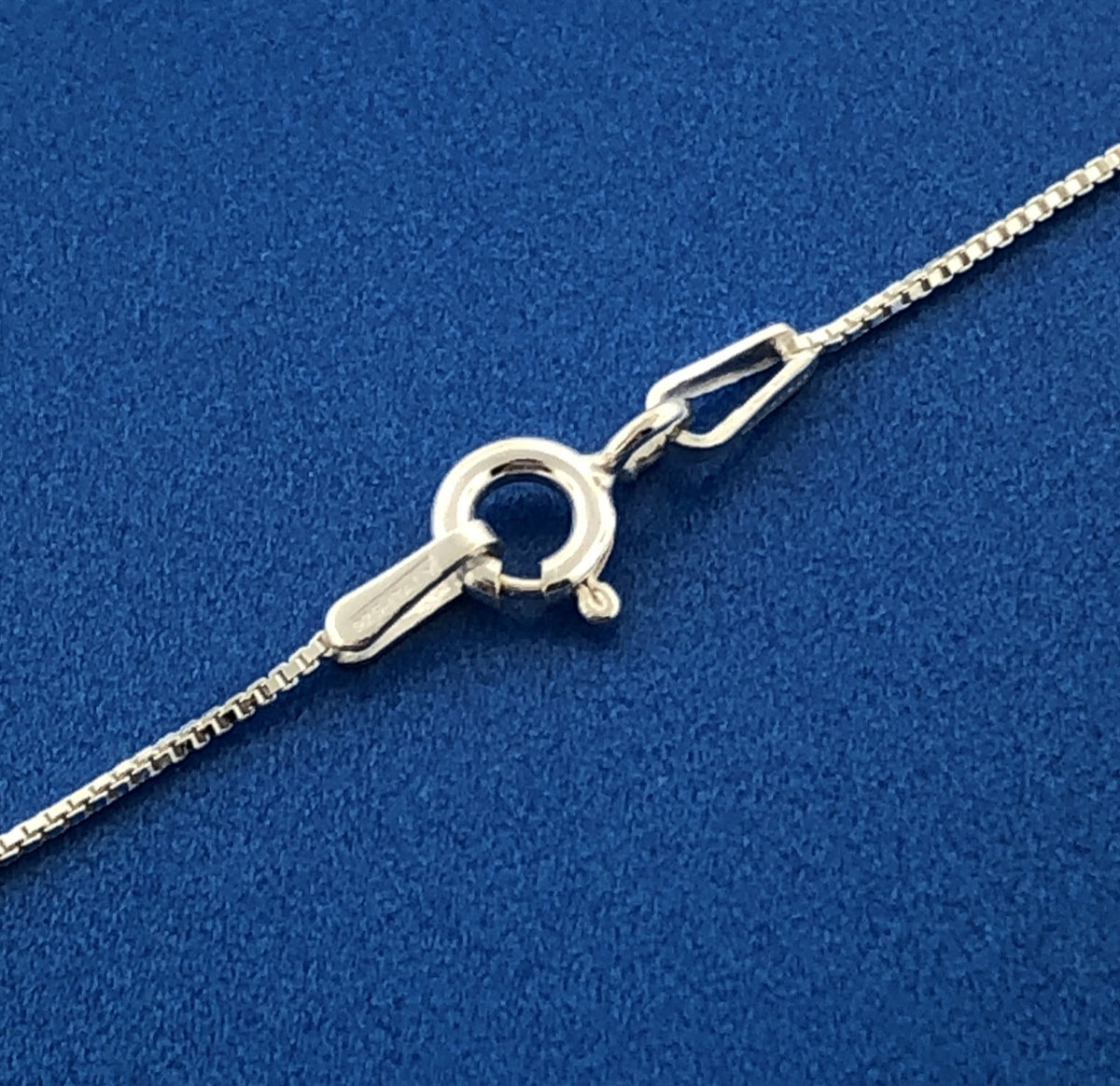 Stunning Sterling Silver Cubic Zirconia CZ Three Stone Journey Pendant Necklace