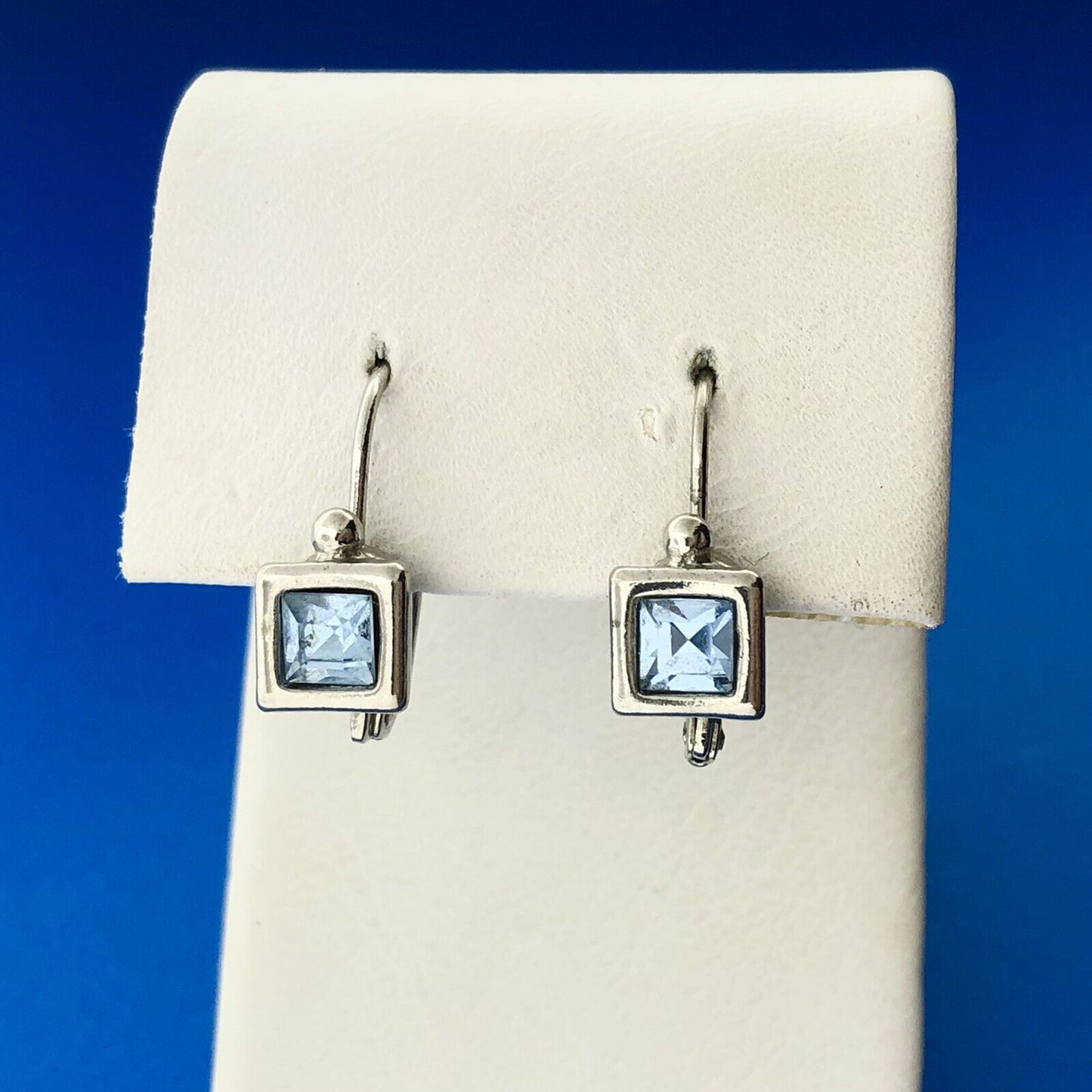Lovely Silver Toned Princess Cut Light Blue Crystal Leverback Earrings