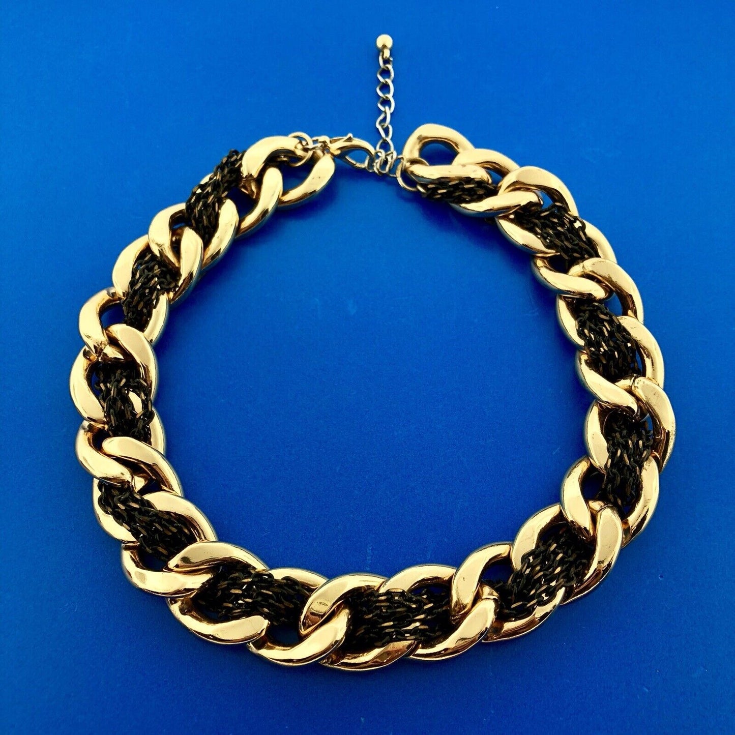 Ladies Gold Tone Curb Link Black Oval Cable Link Interwoven Statement Necklace