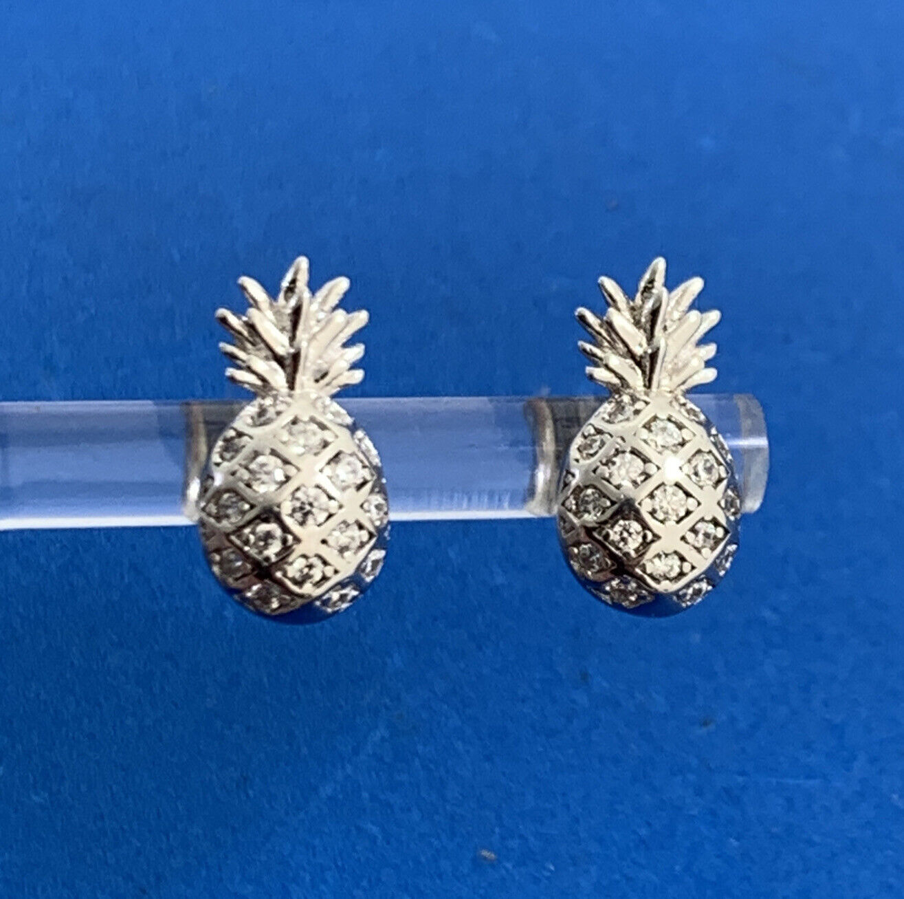 Designer YGI 925 Sterling Silver Cubic Zirconia CZ Pineapple Stud Earrings