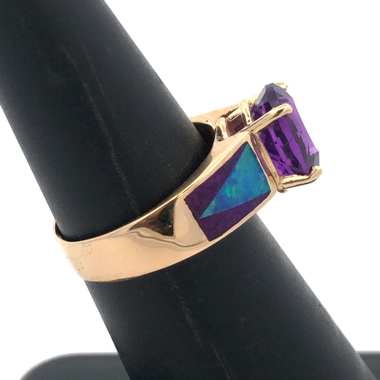 Vintage 14K Yellow Gold Oval Amethyst Opal Inlay Purple Enamel Cocktail Ring