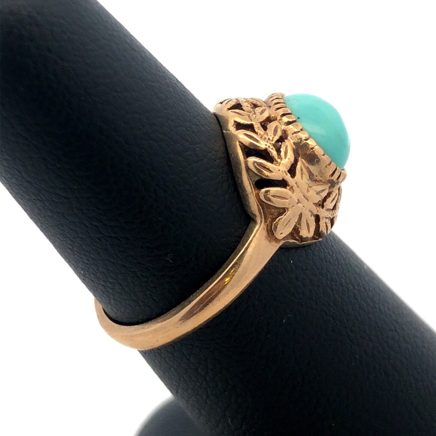Estate 10K Yellow Gold Turquoise Cabochon Vine Leaf Open Work Beaded Dome Ring