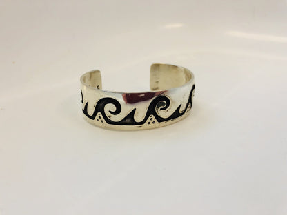 Vintage Native American Sterling Silver Overlay Wave Storyteller Cuff Bracelet