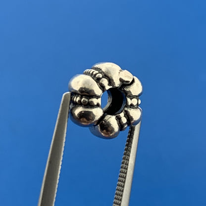 Authentic PANDORA 925 Sterling Silver Crazy Bead Bracelet Clip Charm 790446 RET