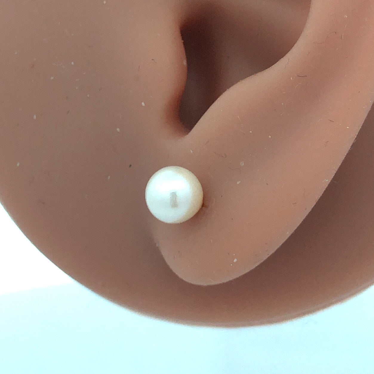 Designer 14K Yellow Gold White Pearl Wedding Anniversary Stud Earrings