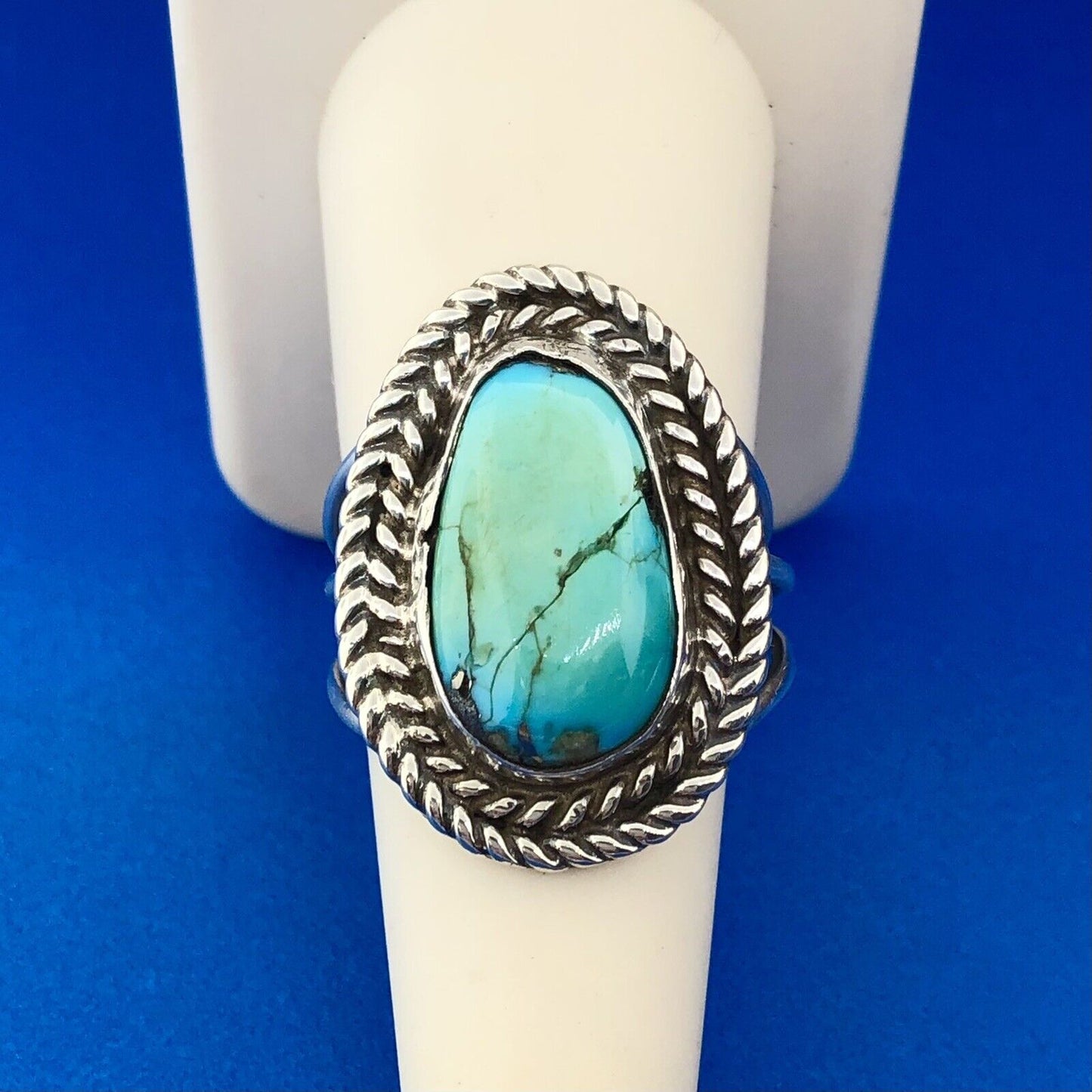 Stunning Sterling Silver 925 Cabochon Turquoise Ring Size 7.5