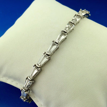 Vintage Mid Century Sterling Silver 925 Trilliant White Sapphire Choker Necklace