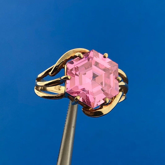 Gorgeous 10k Yellow Gold Faceted Hexagon Pink Ice CZ Modernist Ring Size 6