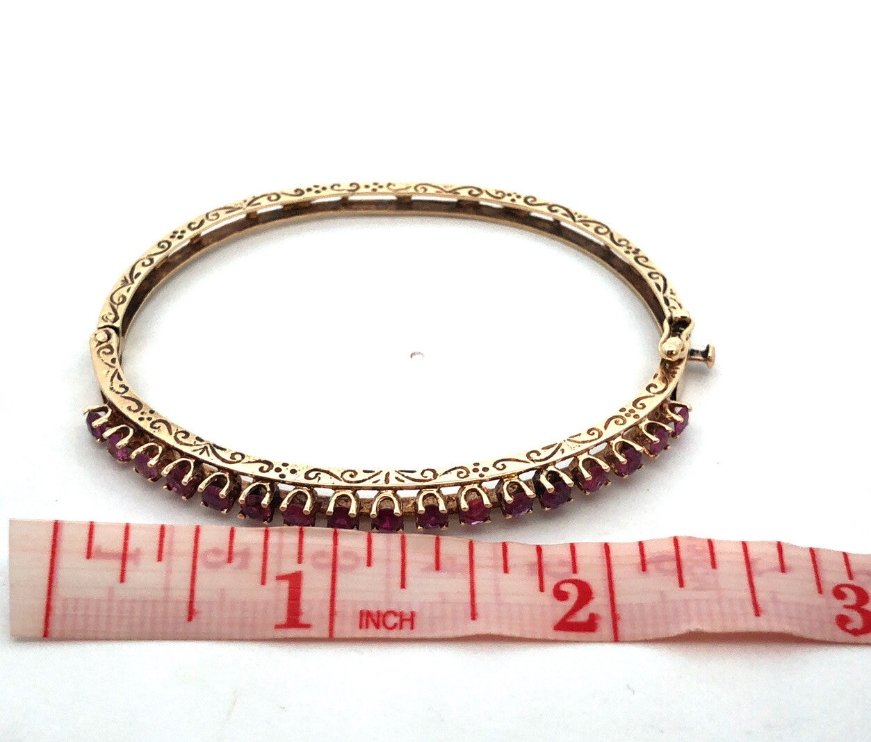 Vintage 14K Yellow Gold Round Ruby Open Scroll Hinged Cuff Bangle Bracelet