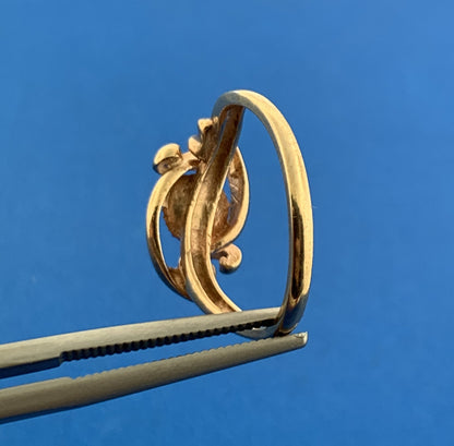 Vintage 10K Yellow Gold Sapphire Solitaire Scroll Knot September Ring