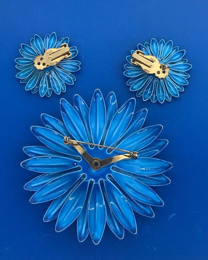 Retro Painted Metal Blue Green Daisy Mum Statement Brooch Clip Earrings Set