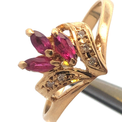 14K Yellow Gold Ruby Diamond Flower Cluster Anniversary Birthstone Cocktail Ring