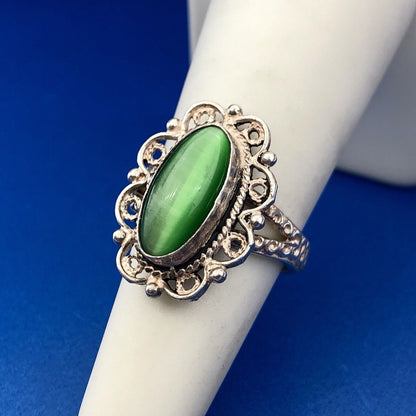 Bright Retro Sterling Silver 925 Green Tigers Eye Scroll Filigree Cocktail Ring