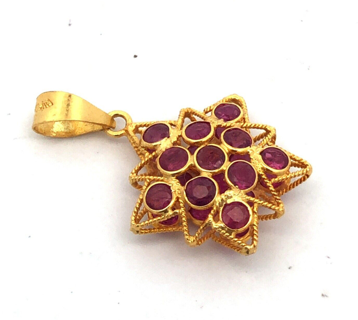 Designer 18K Yellow Gold Round Ruby Cluster Star Snowflake Pendant