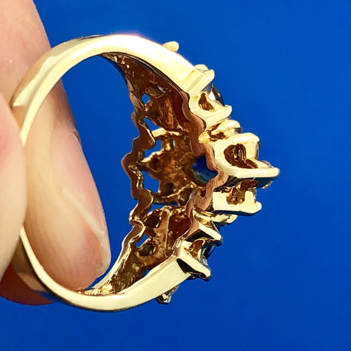 14K Yellow Gold Sapphire Diamond Halo Cluster Anniversary Bridal Cocktail Ring