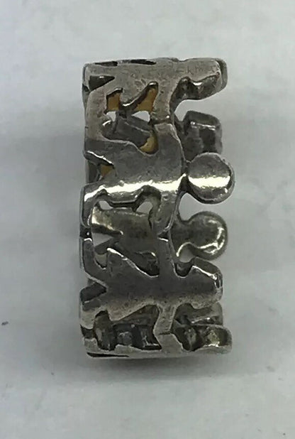 Vintage Sterling Silver 925 Children Cut Out Circle Mother's Day Band Ring S190