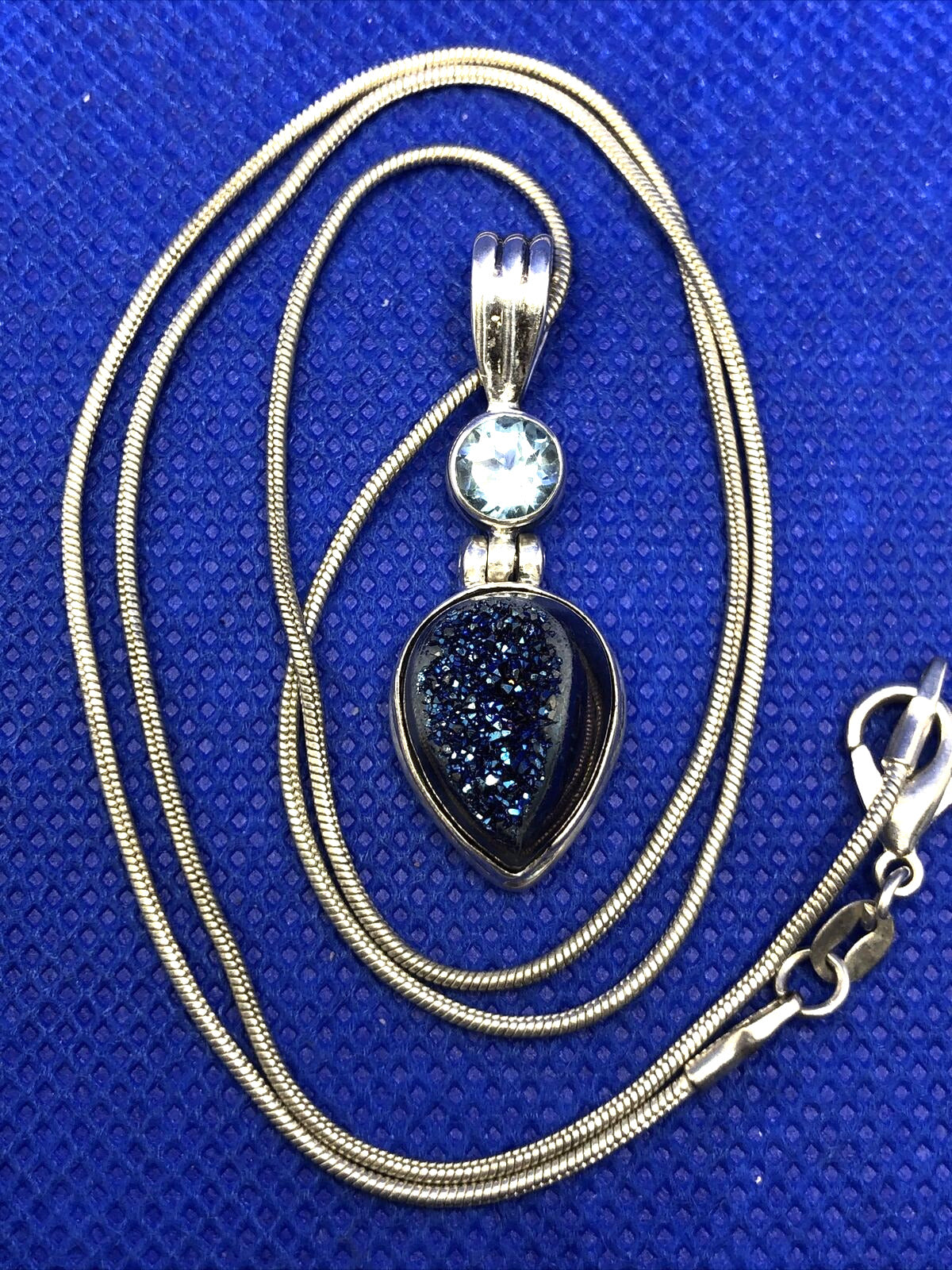 Designer 925 Sterling Silver Pear Druzy Quartz Blue Topaz Pendant Necklace