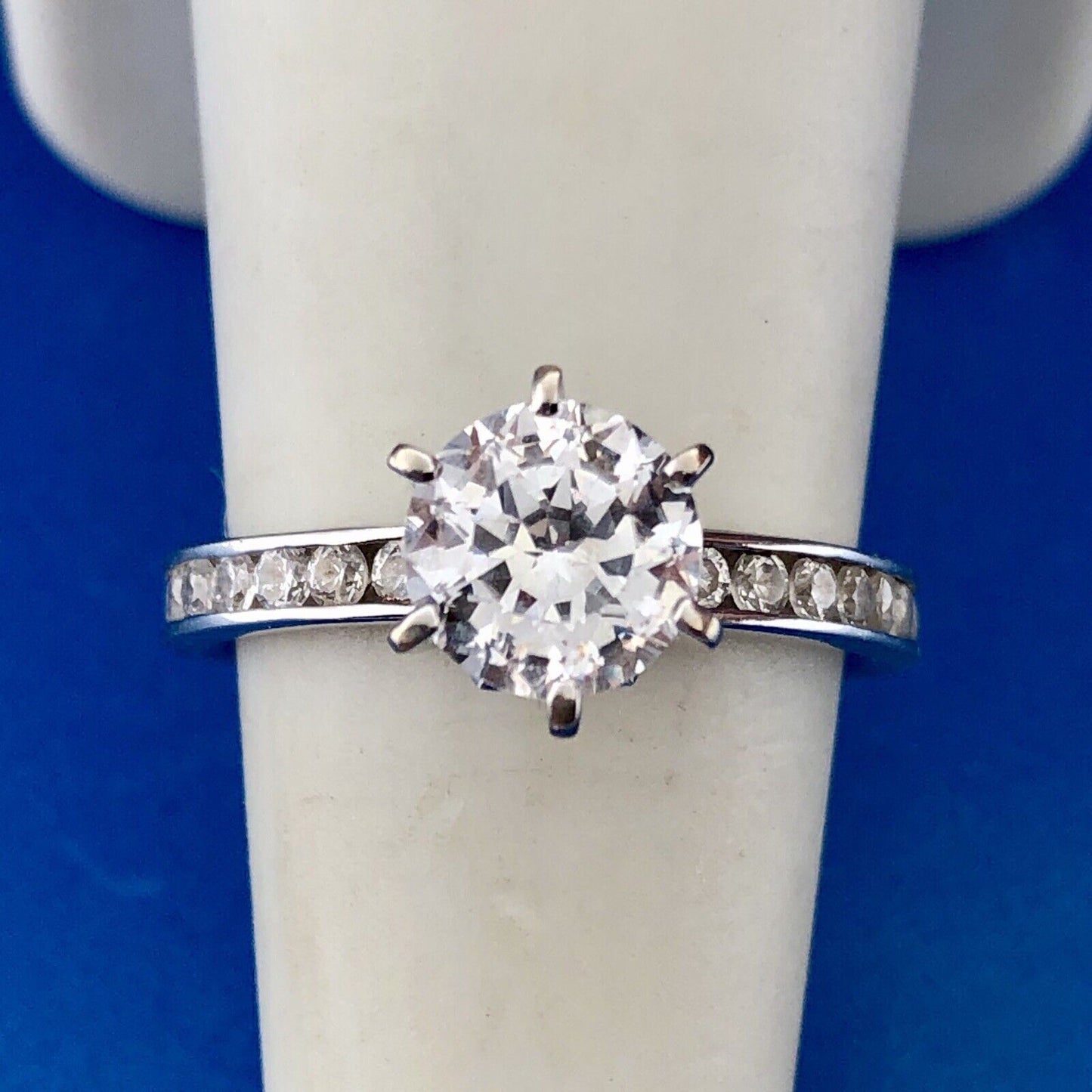 Designer SW 14K White Gold Cubic Zirconia CZ Solitaire Accents Eternal Love Ring
