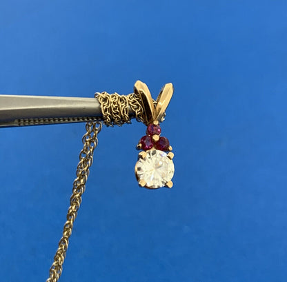 Vintage  14K Yellow Gold Diamond Solitaire Ruby Accented Pendant Necklace