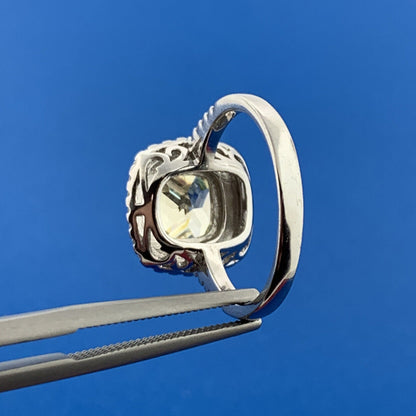 Stunning Sterling Silver 925 Cushion Cut Cream Quartz CZ Accent Ring Size 6