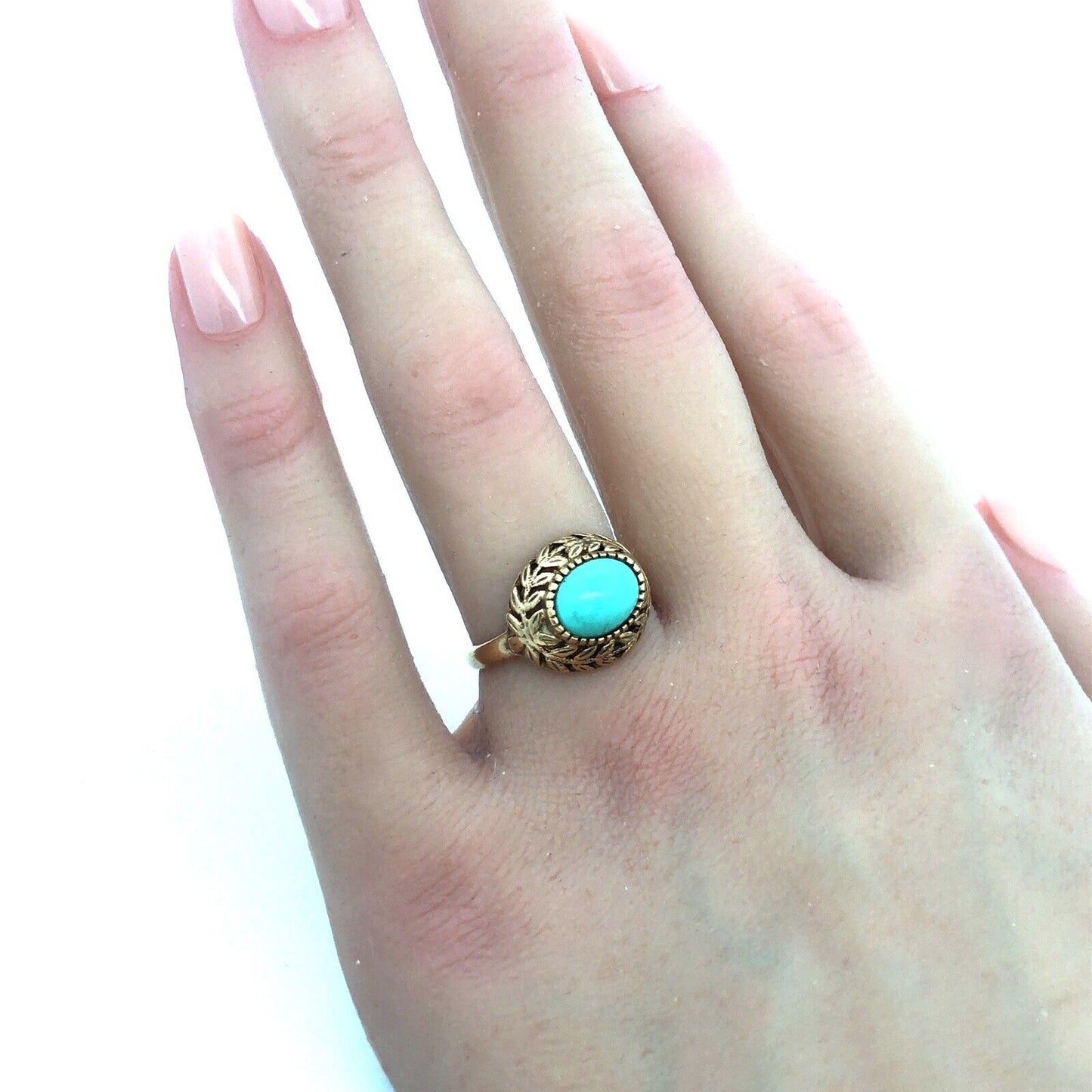 Estate 10K Yellow Gold Turquoise Cabochon Vine Leaf Open Work Beaded Dome Ring