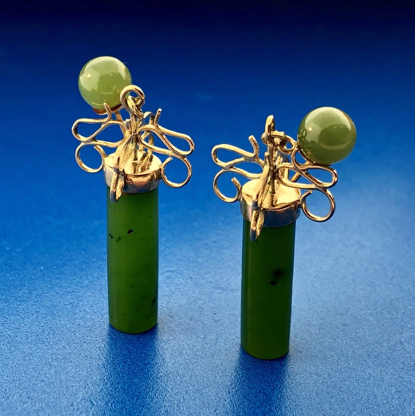 Vintage 14k Yellow Gold Jade Jadeite Modernist Drop Dangle Earrings