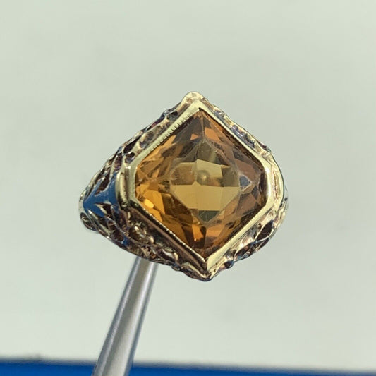 Vintage 14K Yellow Gold Square Cognac Citrine Heart Scroll Cocktail Ring