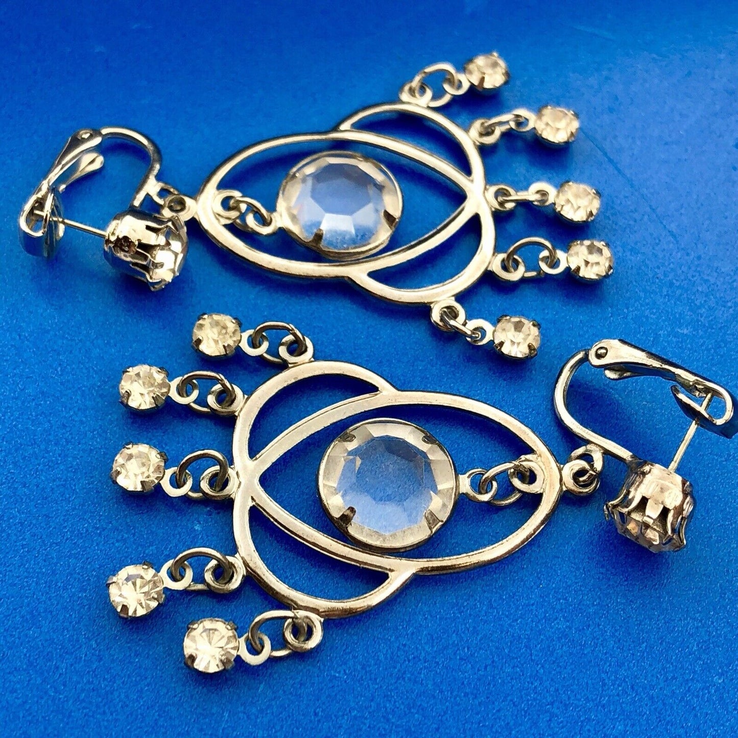 Vintage Celebrity Silver Tone Rhinestone Chandelier Drop Bridal Wedding Earrings