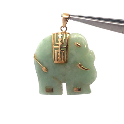 Vintage 10K Yellow Gold Jade Elephant Good Luck Symbolic Charm Pendant