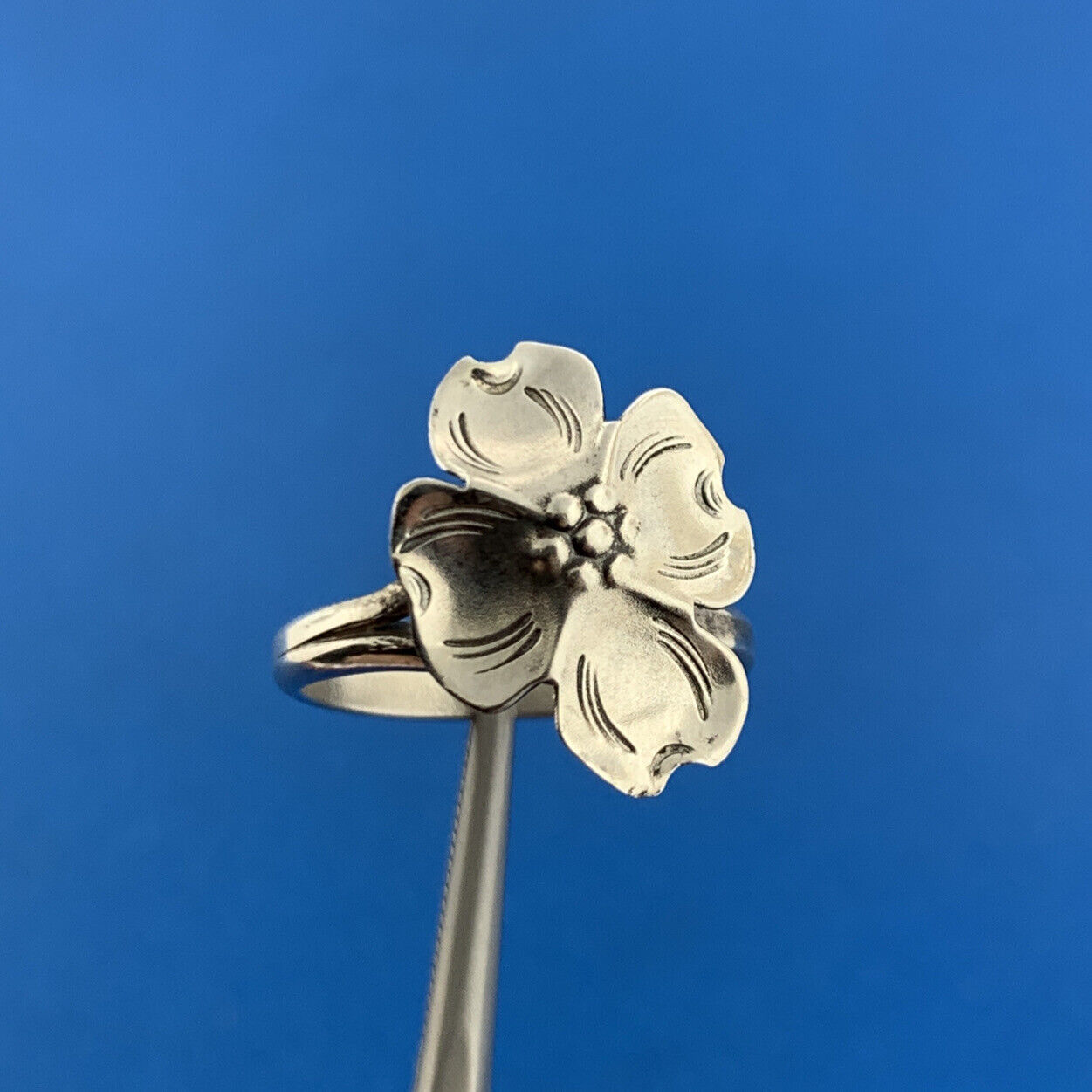 Vintage 925 Sterling Silver Dogwood Blossom Floral Design Adjustable Ring